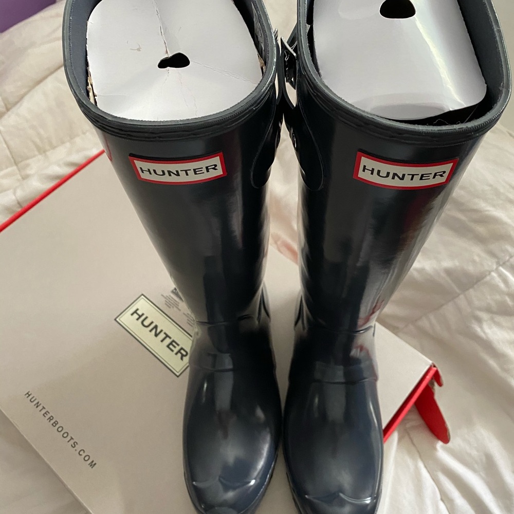 Hunter Dark Slate Gloss Boots - New in box!